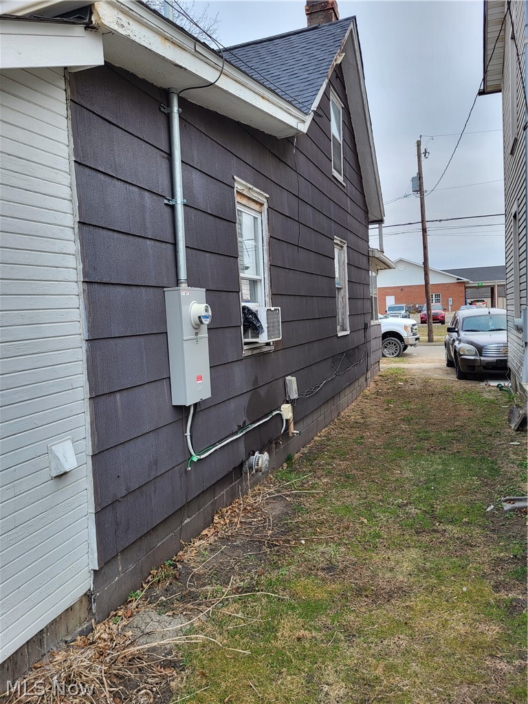 234 Locust Street Coshocton OH 43812