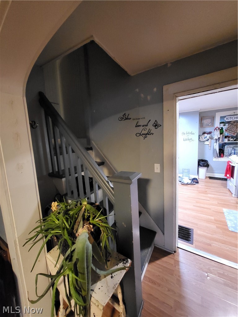234 Locust Street Coshocton OH 43812