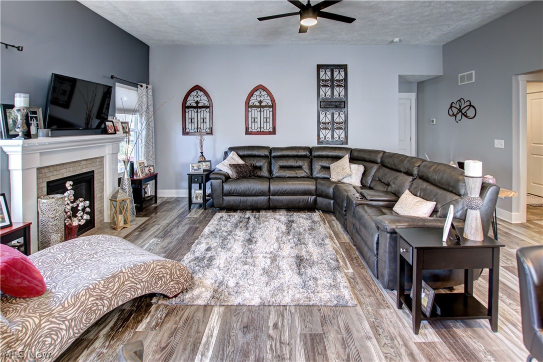 3574 Brunswick Lake Parkway Brunswick OH 44212