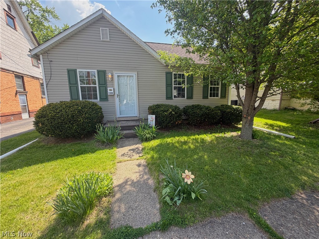 1310 Riverview Street East Liverpool OH 43920