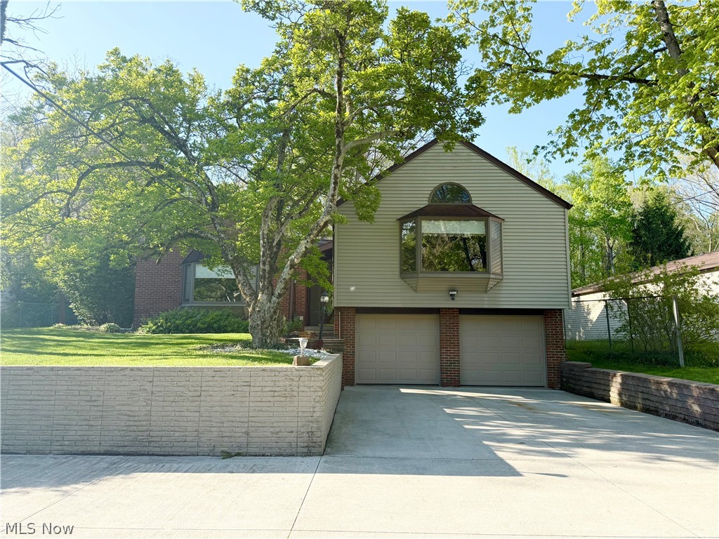 11259 Robson Road Grafton OH 44044