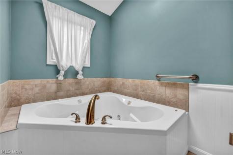 11259 Robson Road Grafton OH 44044
