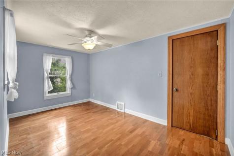 11259 Robson Road Grafton OH 44044