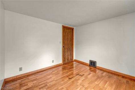 11259 Robson Road Grafton OH 44044