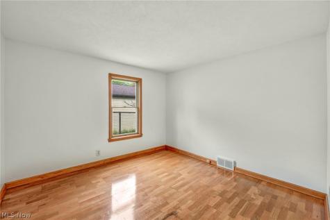 11259 Robson Road Grafton OH 44044