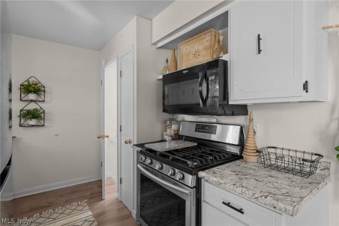 15474 Holland Road Brook Park OH 44142