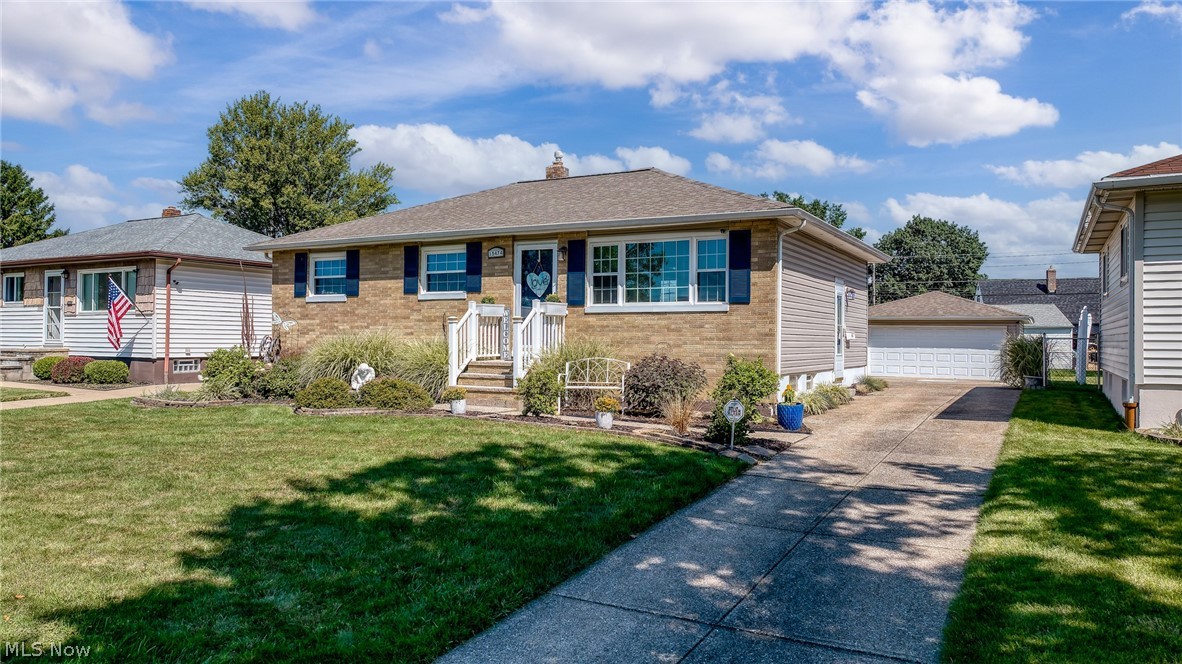 15474 Holland Road Brook Park OH 44142