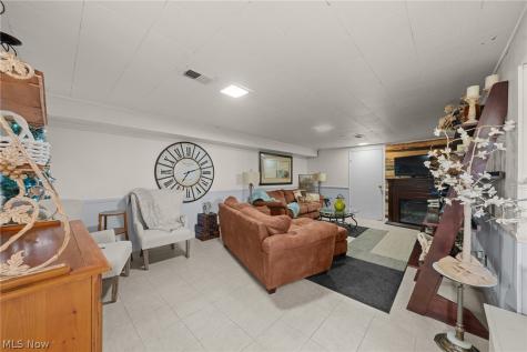 15474 Holland Road Brook Park OH 44142