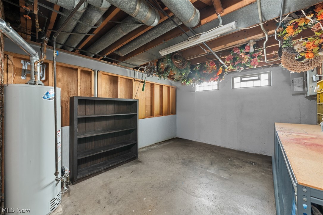 15474 Holland Road Brook Park OH 44142