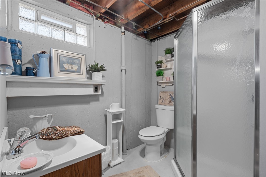 15474 Holland Road Brook Park OH 44142