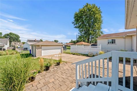 15474 Holland Road Brook Park OH 44142