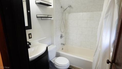 5159 Haverford Drive Cleveland OH 44124