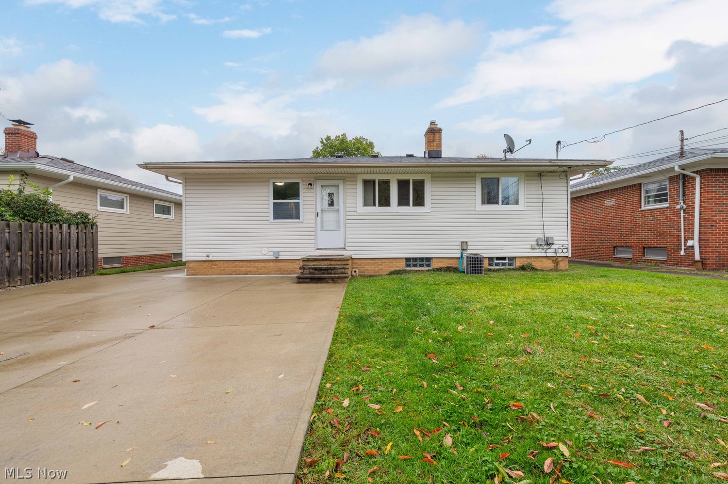 3830 Circlewood Drive Fairview Park OH 44126