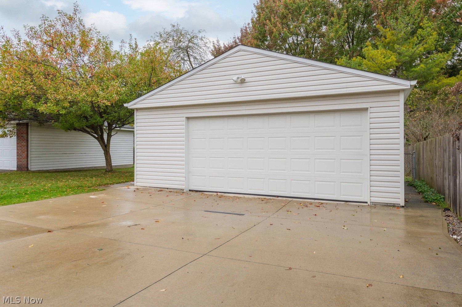 3830 Circlewood Drive Fairview Park OH 44126