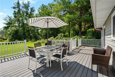 107 Woodcrest Drive Marietta OH 45750