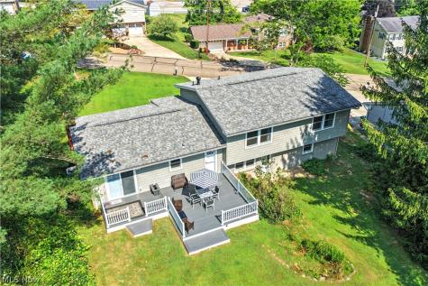 107 Woodcrest Drive Marietta OH 45750