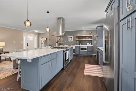 107 Woodcrest Drive Marietta OH 45750