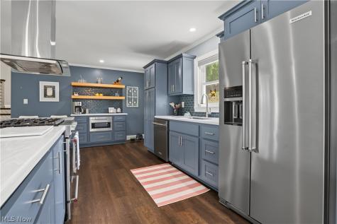 107 Woodcrest Drive Marietta OH 45750