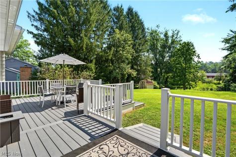 107 Woodcrest Drive Marietta OH 45750