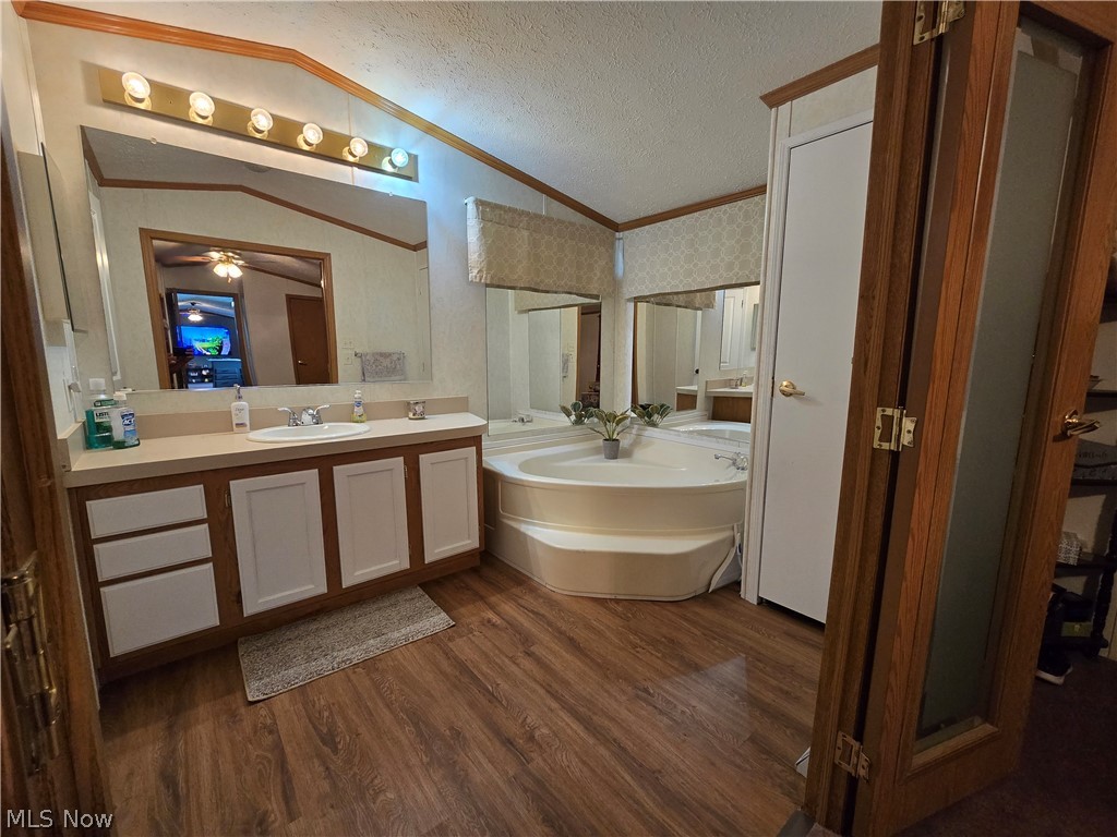 20 Apple Drive Andover OH 44003