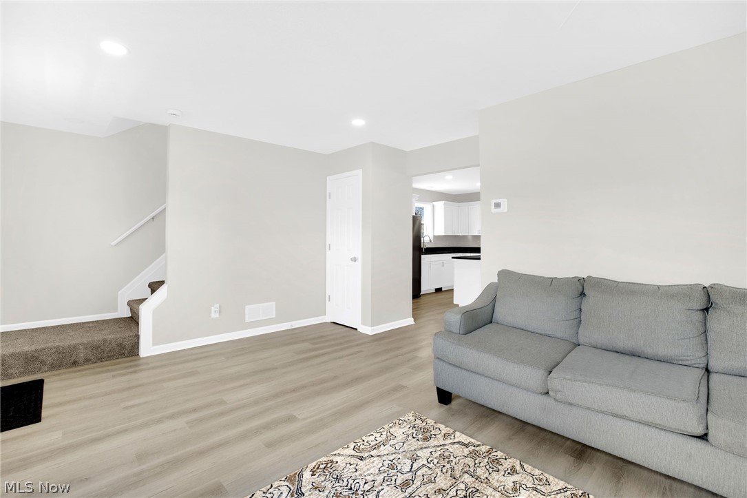1331 Leonora Avenue Akron OH 44305