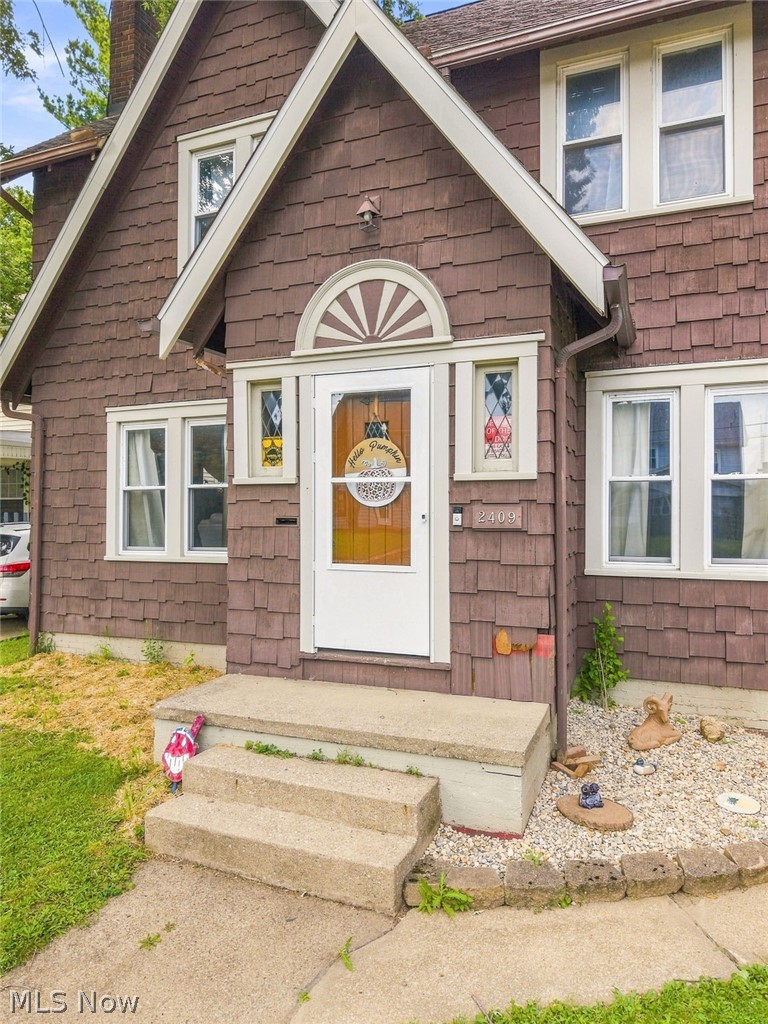 2409 Lake Road Boulevard NW Canton OH 44705