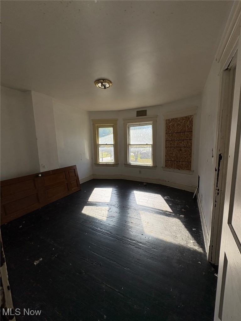 12325 Ingomar Avenue Cleveland OH 44108