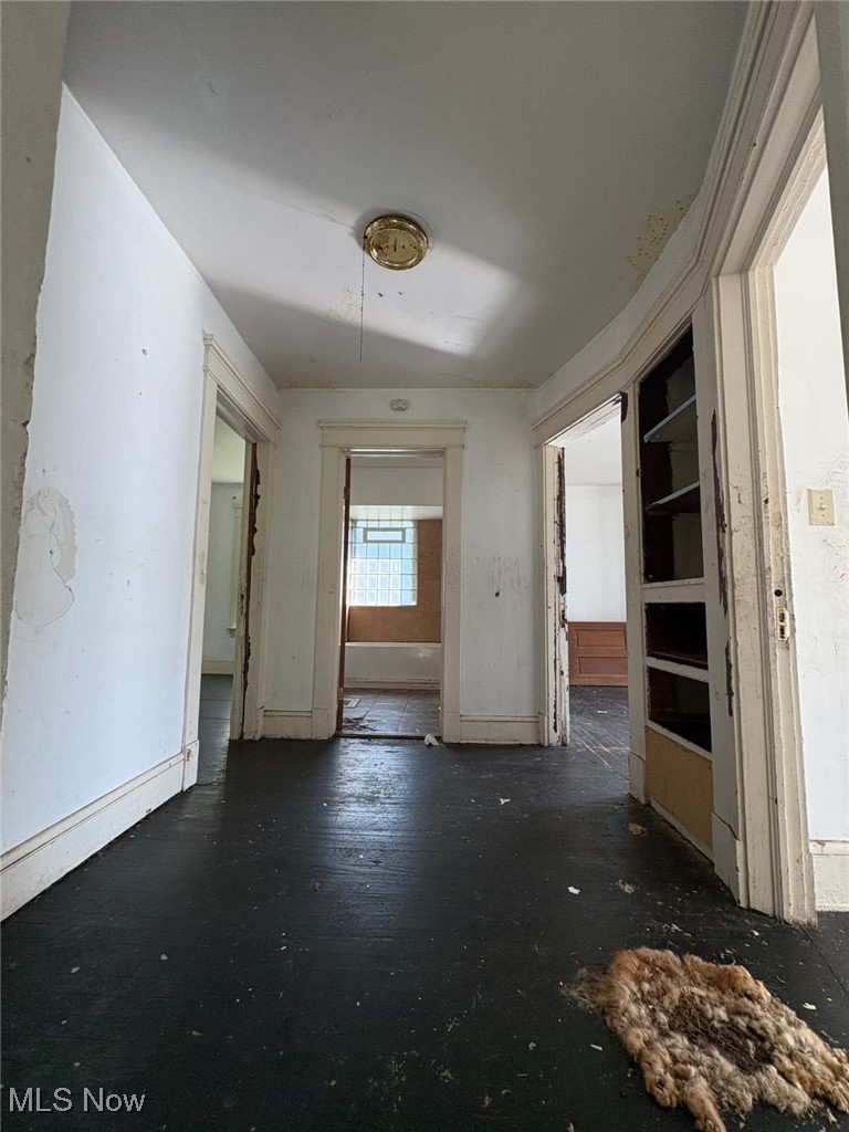 12325 Ingomar Avenue Cleveland OH 44108