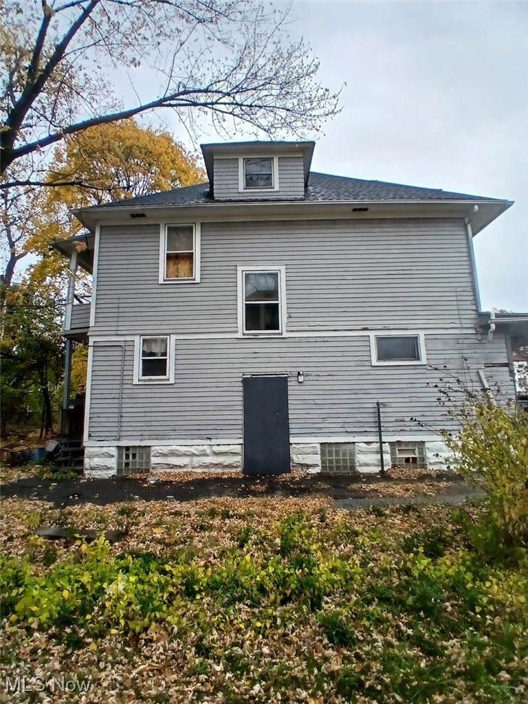 12325 Ingomar Avenue Cleveland OH 44108
