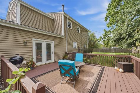 5224 Oakbriar Circle NE Canton OH 44705