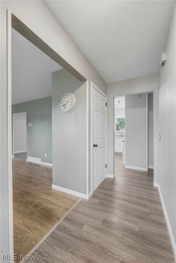5224 Oakbriar Circle NE Canton OH 44705