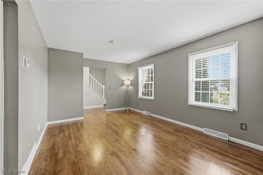 5224 Oakbriar Circle NE Canton OH 44705