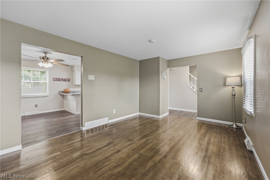 5224 Oakbriar Circle NE Canton OH 44705