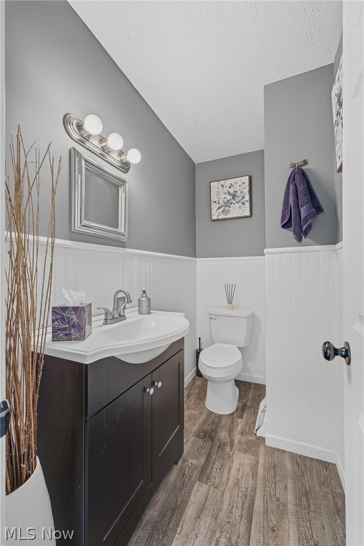 5224 Oakbriar Circle NE Canton OH 44705