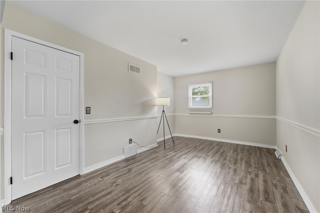 5224 Oakbriar Circle NE Canton OH 44705