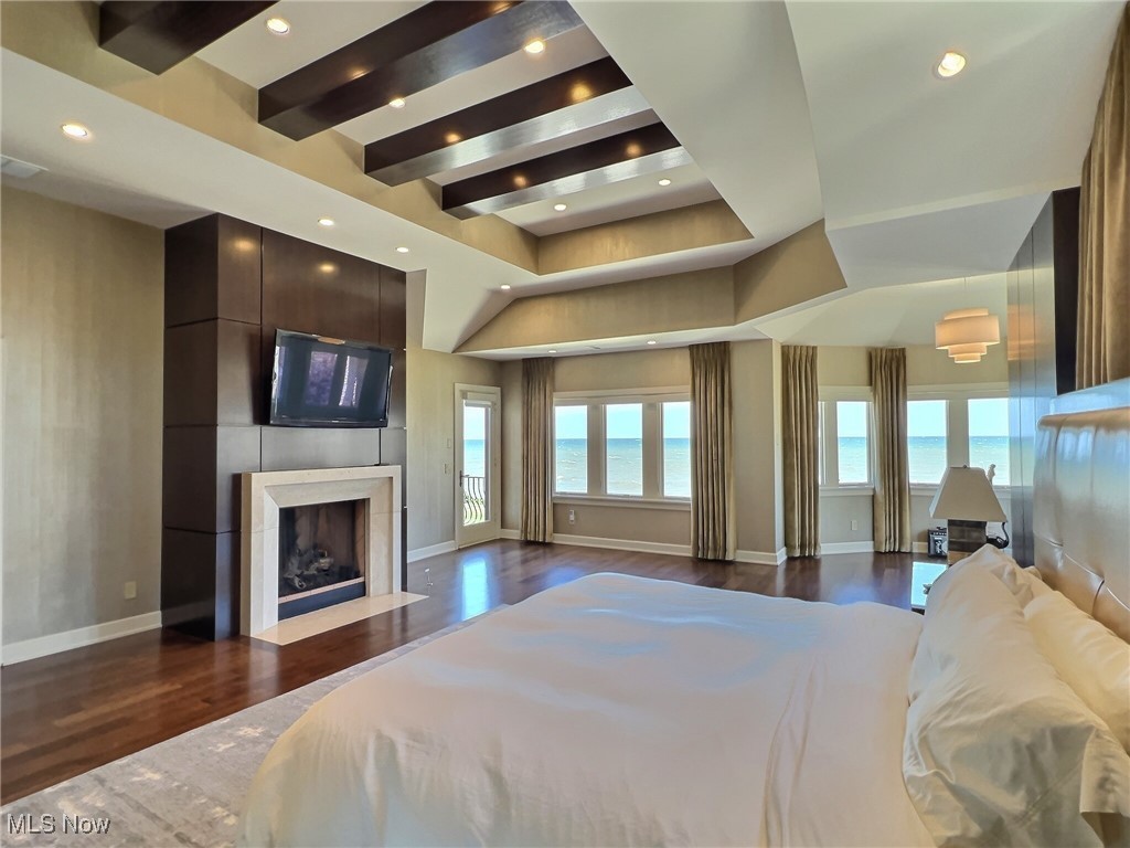 32894 Lake Road Avon Lake OH 44012