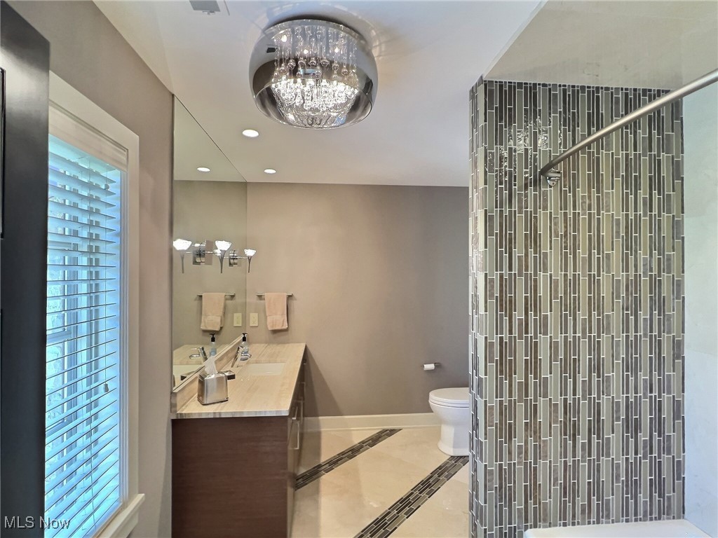 32894 Lake Road Avon Lake OH 44012