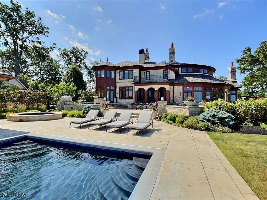 32894 Lake Road Avon Lake OH 44012