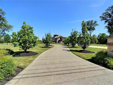 32894 Lake Road Avon Lake OH 44012