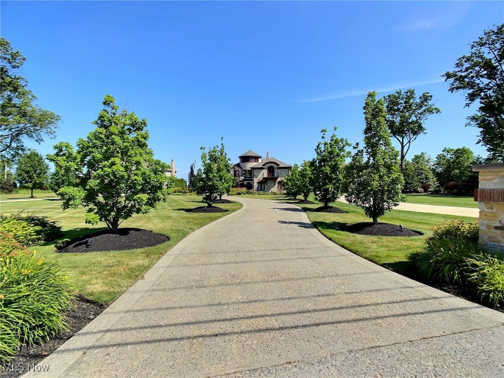 32894 Lake Road Avon Lake OH 44012