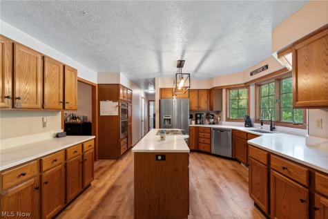 510 Summit Street Wadsworth OH 44281
