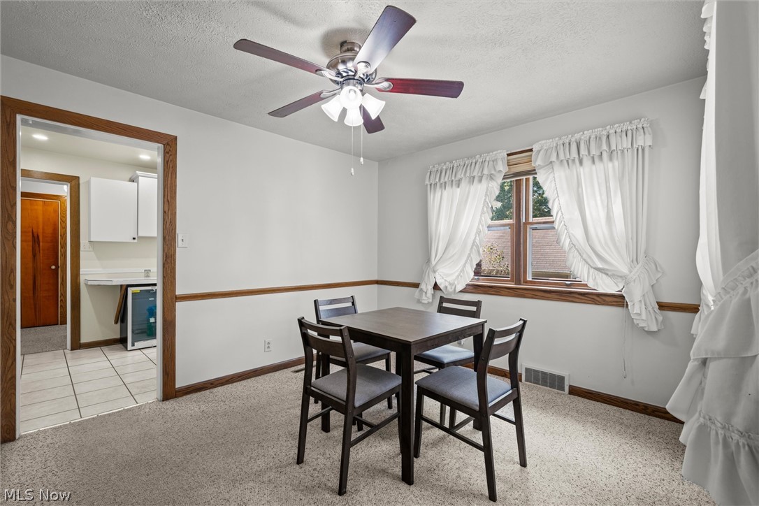 135 N Middle Street Columbiana OH 44408