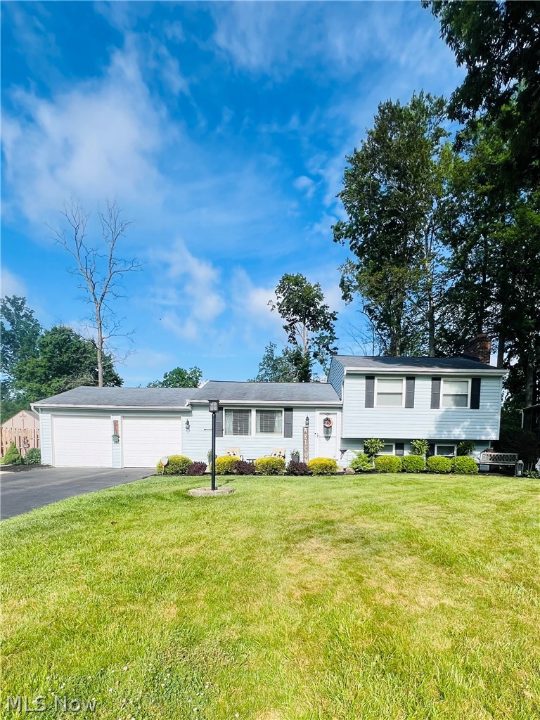 2941 Malibu Drive SW Warren OH 44481