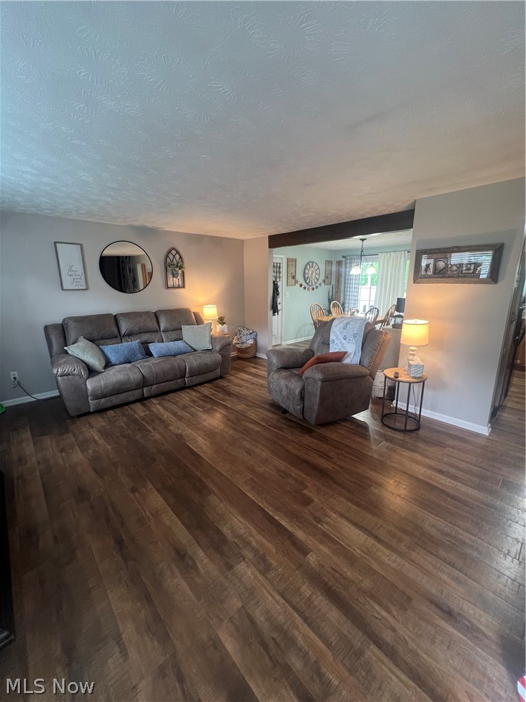 2941 Malibu Drive SW Warren OH 44481