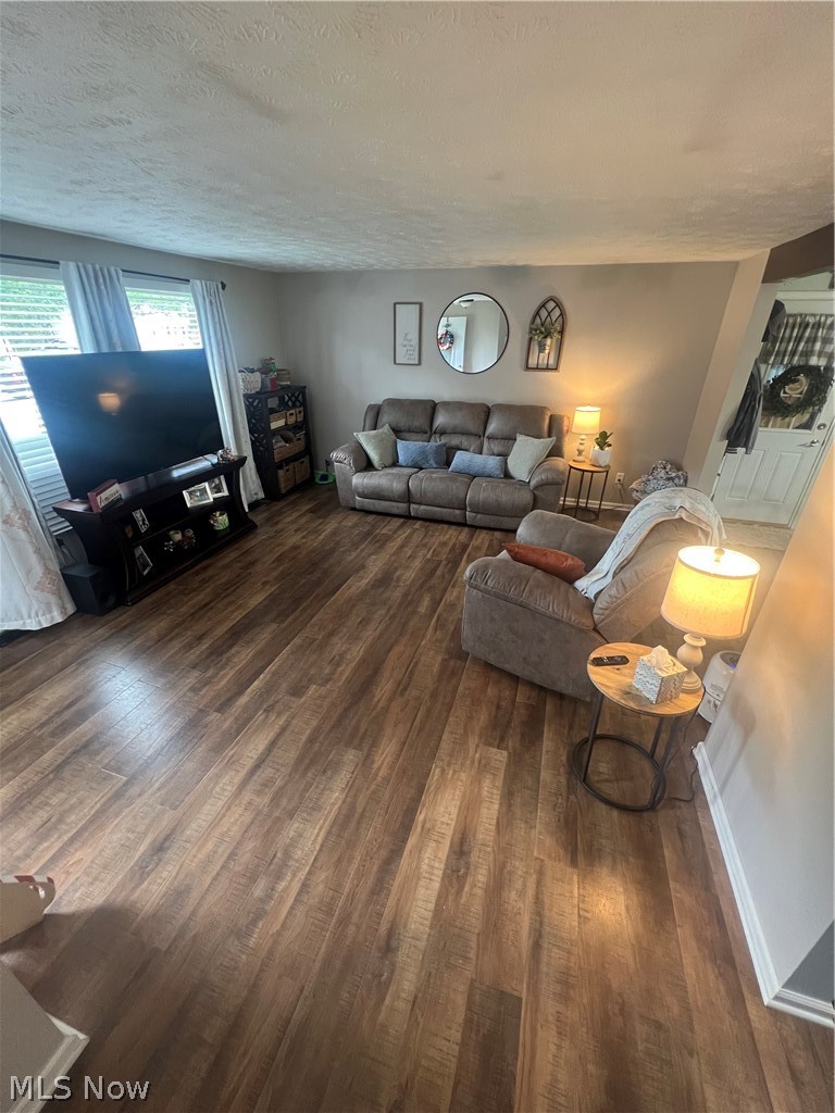 2941 Malibu Drive SW Warren OH 44481