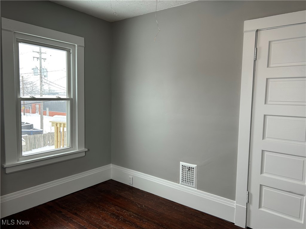 4713 W 150th Street Cleveland OH 44135