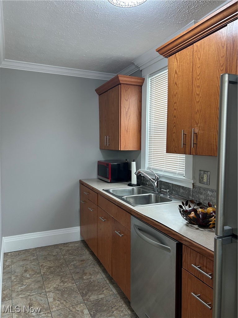 4713 W 150th Street Cleveland OH 44135