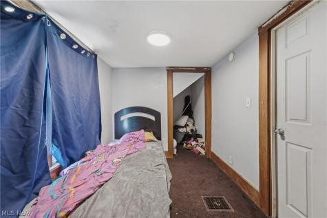 2015 10th Street SW Canton OH 44706