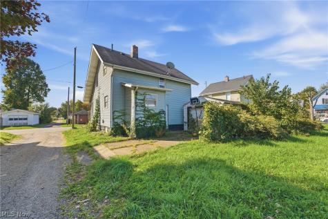 2015 10th Street SW Canton OH 44706