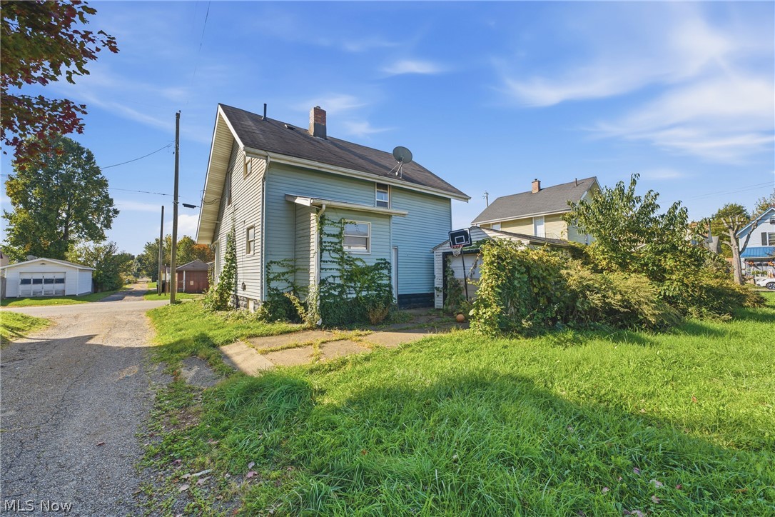 2015 10th Street SW Canton OH 44706